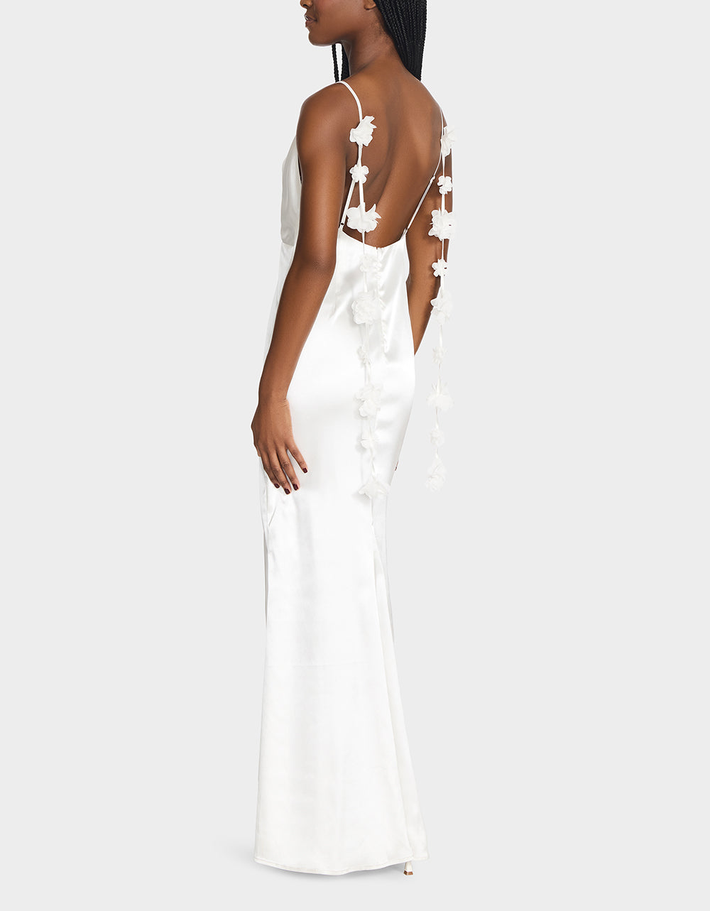 Women's Thread Of Roses Dress in White | Size 3XL | Betsey Johnson Women's Thread Of Roses Dress in White | Size 3XL | Betsey Johnson