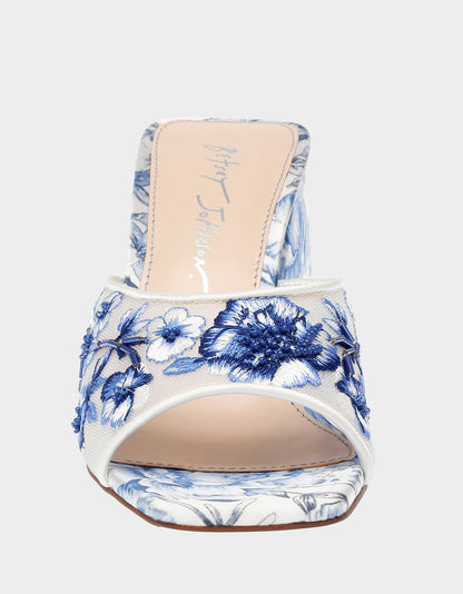 BLUE FLORAL HOLIDAY BUNDLE - BUNDLE - Betsey Johnson