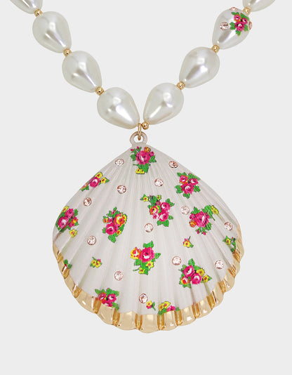 SHELL YEAH SHORT PENDANT WHITE - JEWELRY - Betsey Johnson