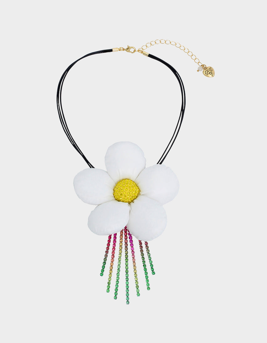 BETSEYS PUFFY FLOWERS SHORT PENDANT WHITE - JEWELRY - Betsey Johnson