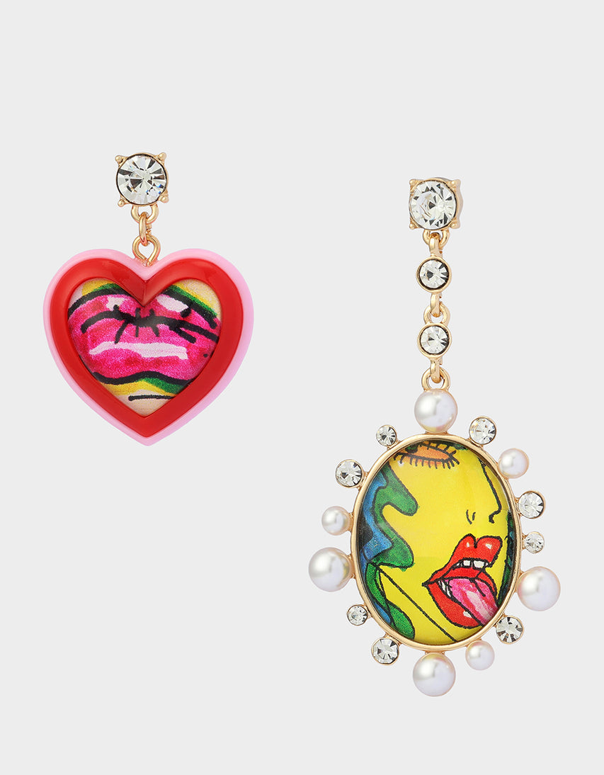 ART CAMPAIGN MISMATCH DROP EARRINGS - JEWELRY - Betsey Johnson