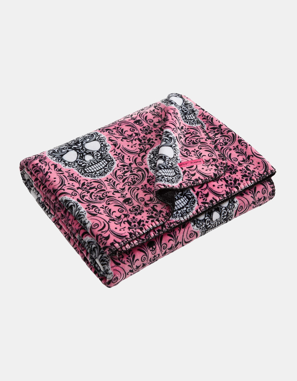 ANTIQUE SKULL 50" X 70" THROW BLANKET BLACK - ACCESSORIES - Betsey Johnson