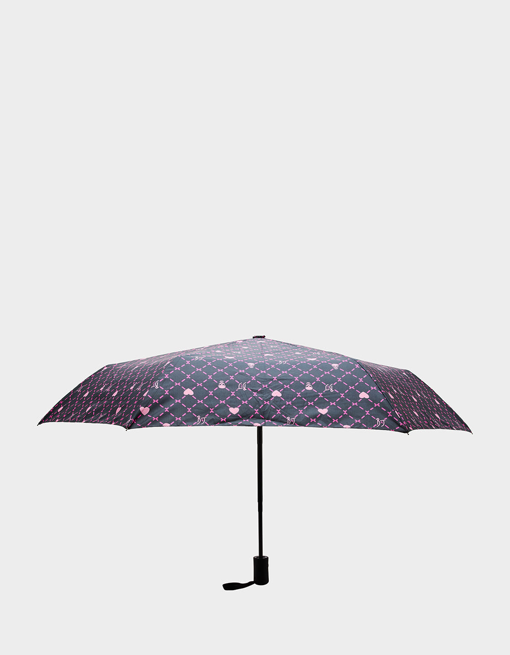 BETSEY'S HEART & SKULL PRINT UMBRELLA BLACK MULTI - ACCESSORIES - Betsey Johnson
