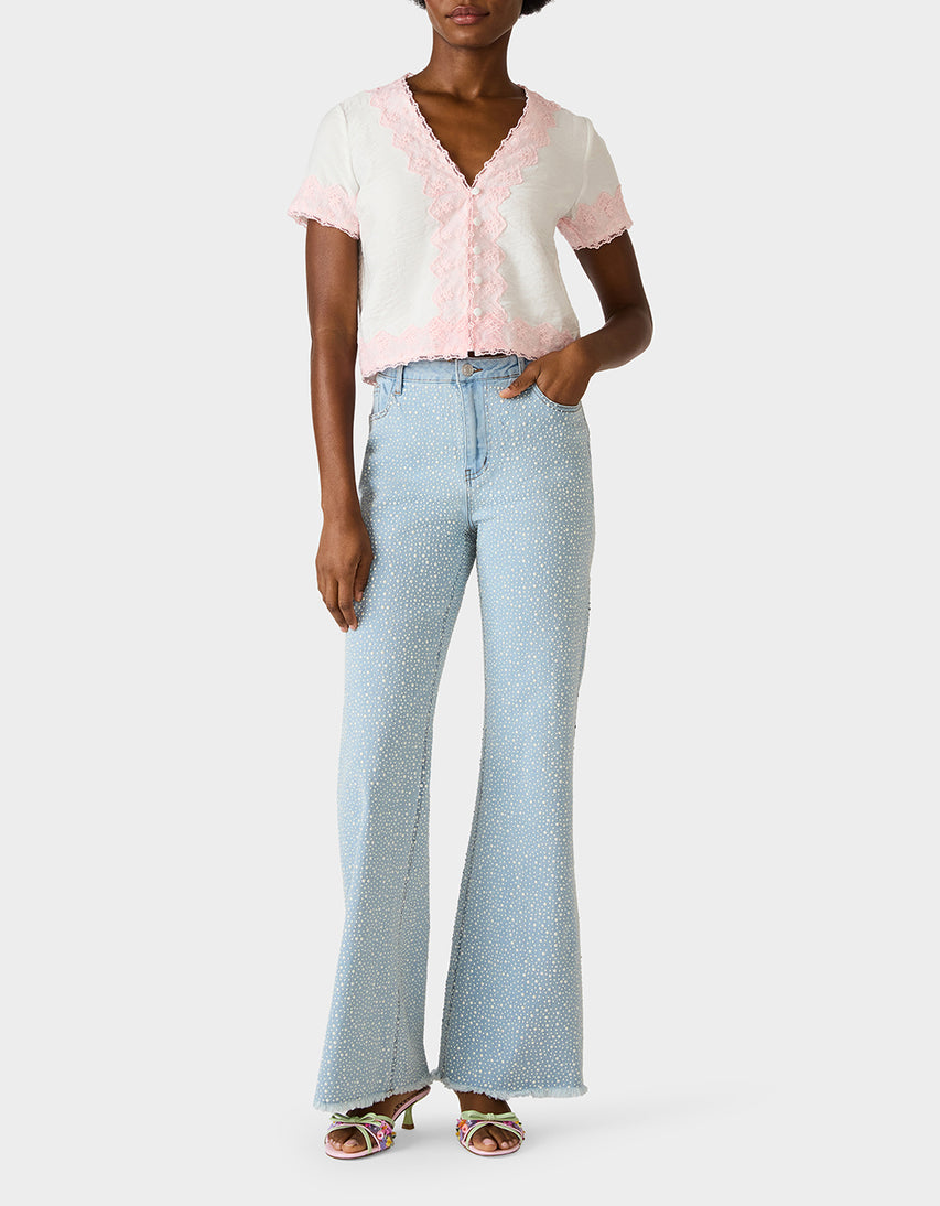 EMBROIDERED ESSENCE TOP WHITE - APPAREL - Betsey Johnson
