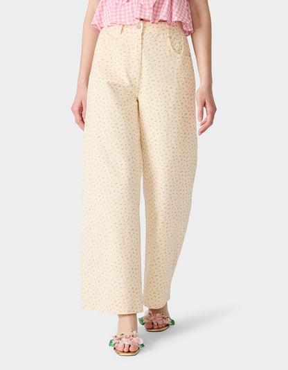 ROSEBUD JEANS CREAM - APPAREL - Betsey Johnson