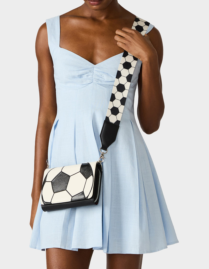 KICKIN' IT WALLET ON CHAIN BLACK/WHITE - HANDBAGS - Betsey Johnson