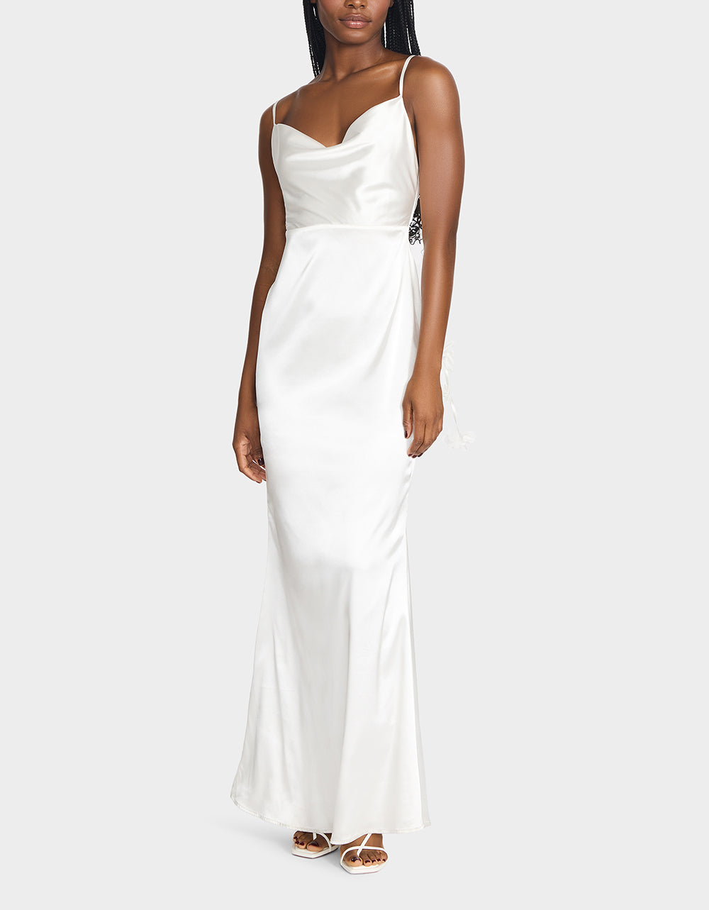 THREAD OF ROSES DRESS WHITE - APPAREL - Betsey Johnson