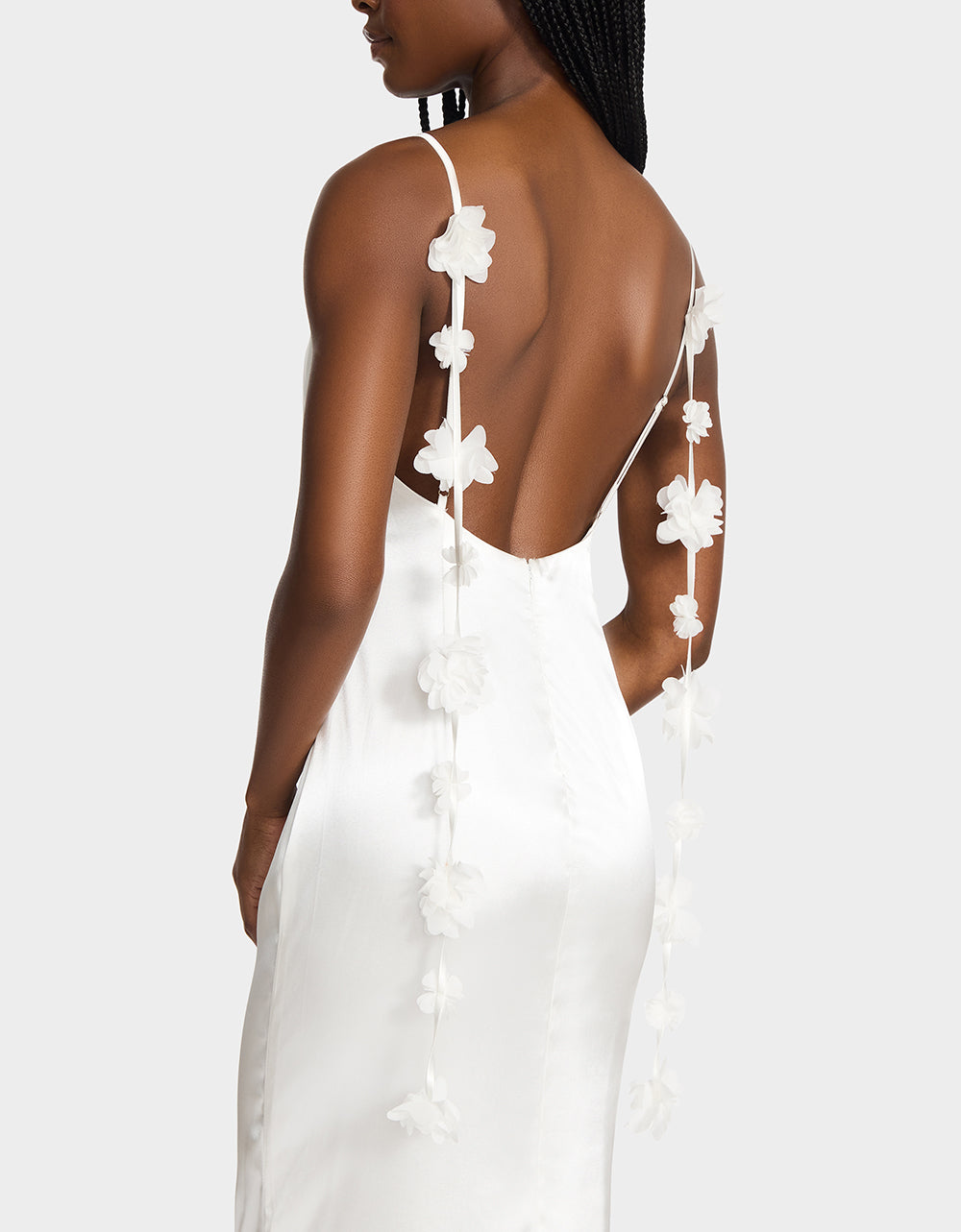 Women's Thread Of Roses Dress in White | Size 3XL Women's Thread Of Roses Dress in White | Size 3XL