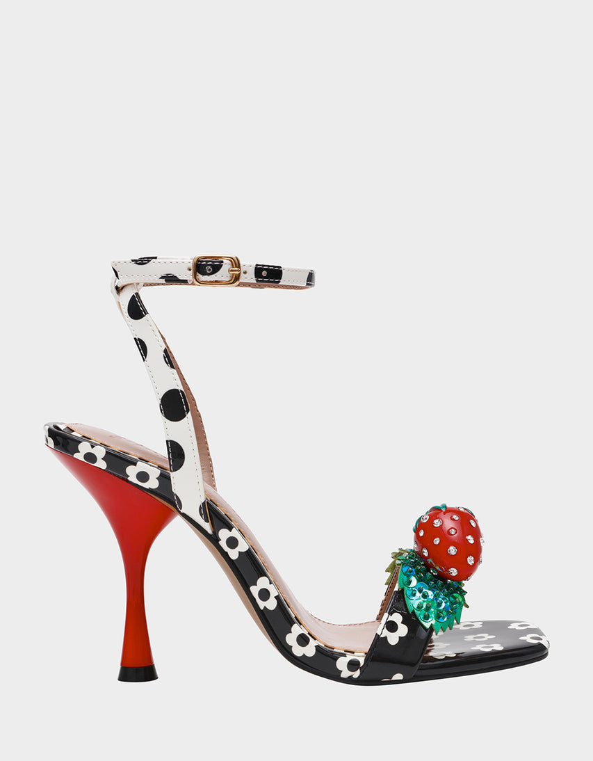 ADDISON BLACK/WHITE MULTI - SHOES - Betsey Johnson