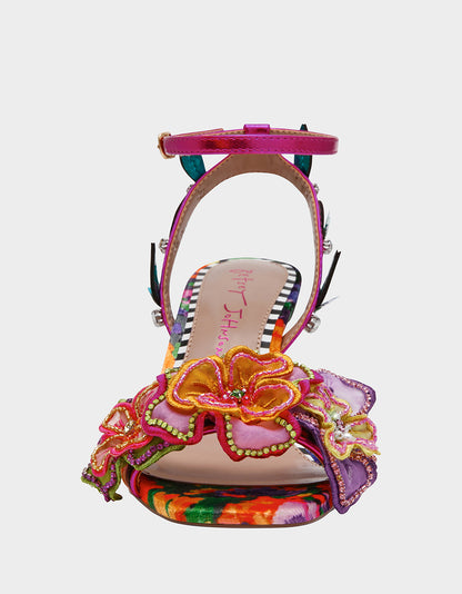 ANNALEE FLORAL MULTI - SHOES - Betsey Johnson