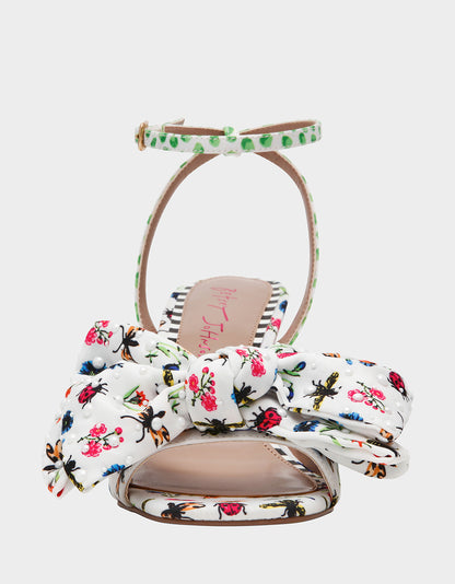 ARDEN WHITE MULTI - SHOES - Betsey Johnson