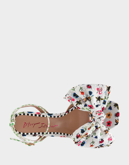 ARDEN WHITE MULTI - SHOES - Betsey Johnson