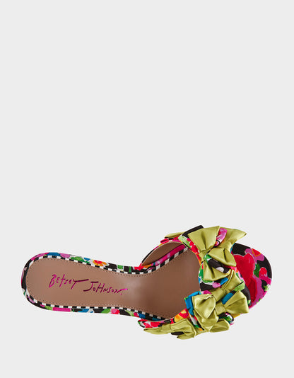 CELESTE BLACK MULTI FLORAL - SHOES - Betsey Johnson