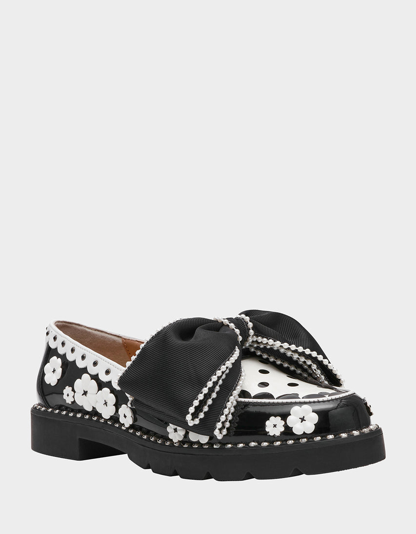 HURLEY BLACK/WHITE FLOWER - SHOES - Betsey Johnson