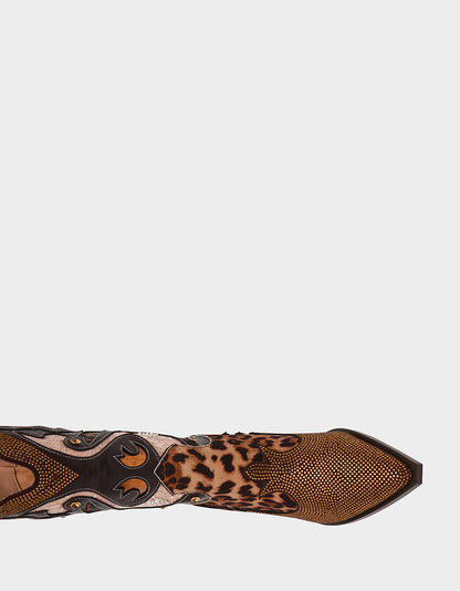 JOURNIE LEOPARD - SHOES - Betsey Johnson