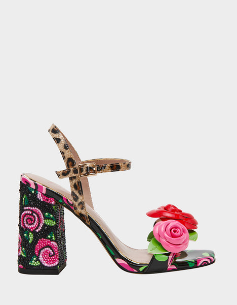 BETSEY-