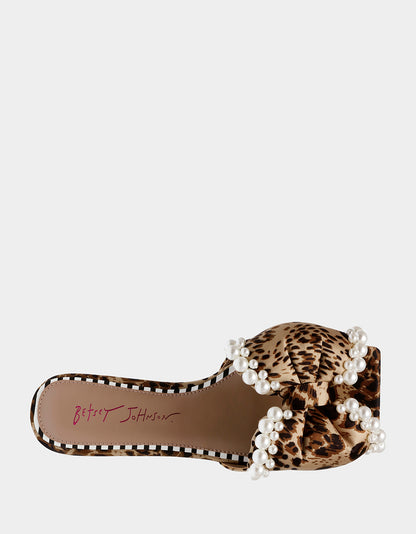 LIAH LEOPARD - SHOES - Betsey Johnson