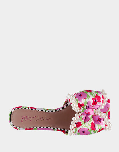 LIAH WHITE MULTI - SHOES - Betsey Johnson