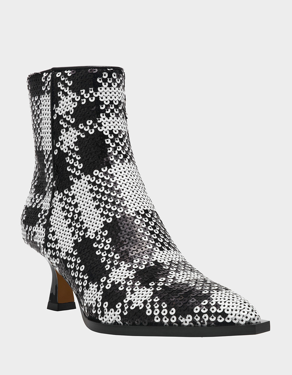 LOUISA BLACK/WHITE PLAID - SHOES - Betsey Johnson