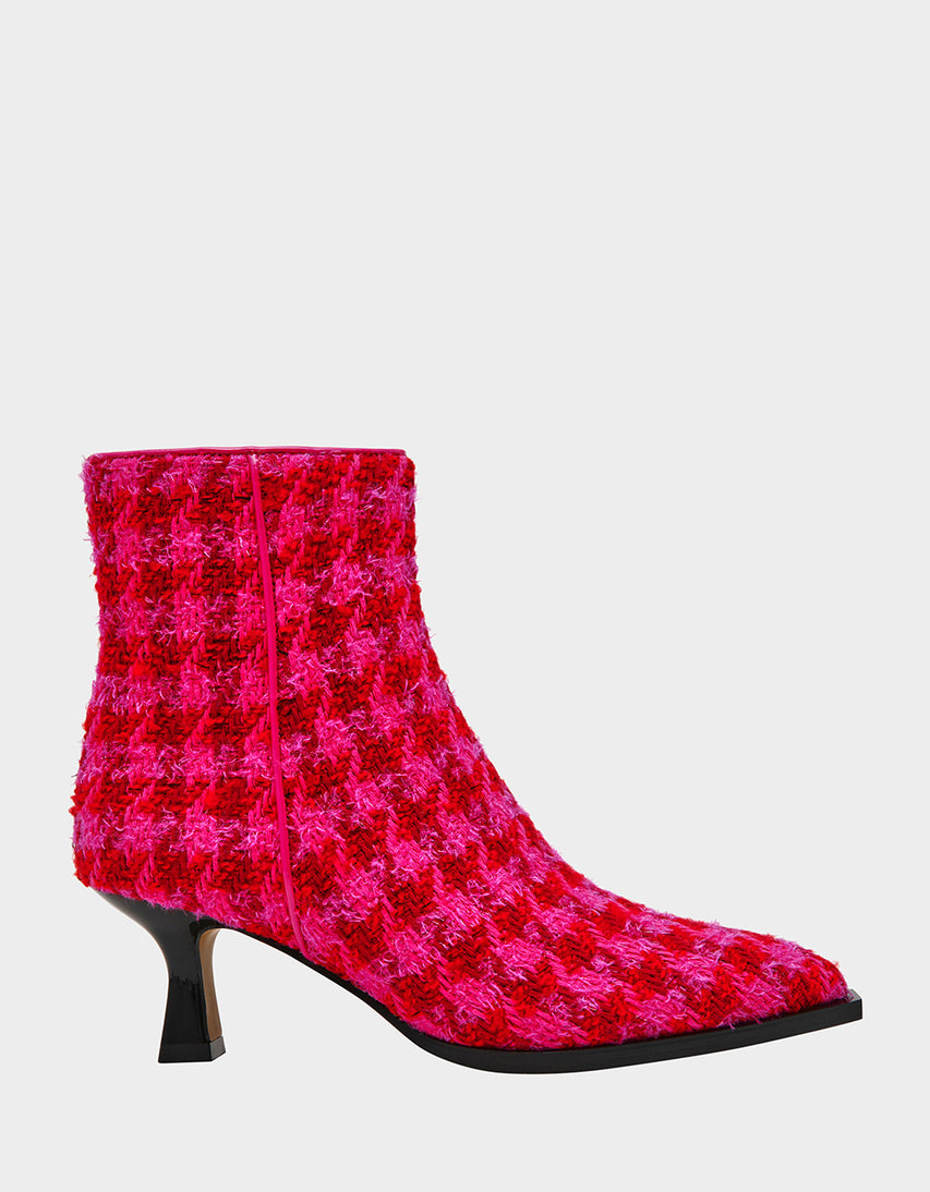 LOUISA FUCHSIA MULTI - SHOES - Betsey Johnson