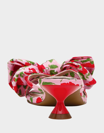 LULA PINK/ROSE FLORAL - SHOES - Betsey Johnson