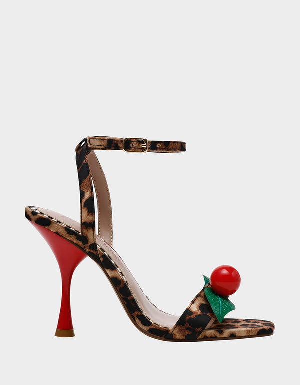 Betsy Johnson Heels in Leopard Print