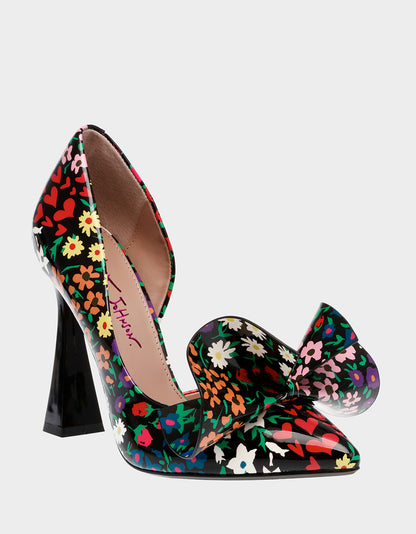 NOBBLE-P BLACK DITSY FLORAL - SHOES - Betsey Johnson