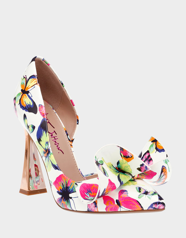NOBBLE-P WHITE BUTTERFLY - SHOES - Betsey Johnson