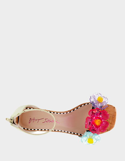 OAKLEE GREEN MULTI - SHOES - Betsey Johnson