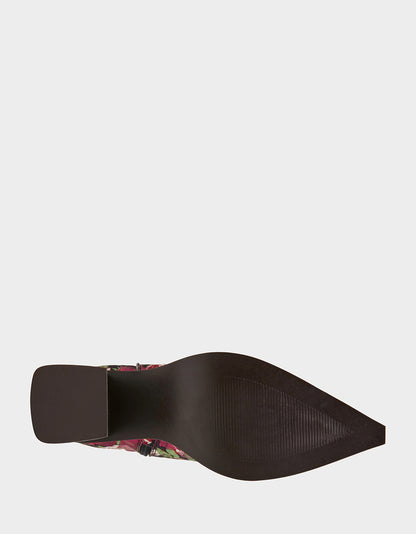 RUDY BLACK/ROSE - SHOES - Betsey Johnson