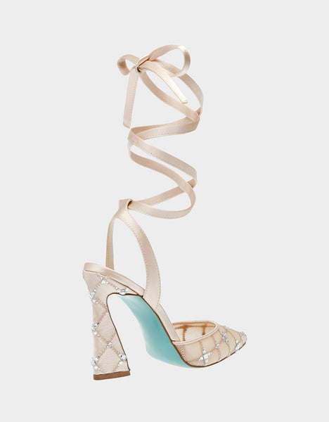 ANGEL NUDE - SHOES - Betsey Johnson