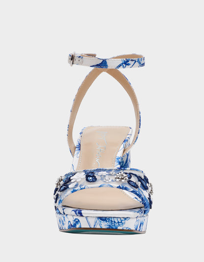 BRODY WHITE/BLUE FLORAL - SHOES - Betsey Johnson