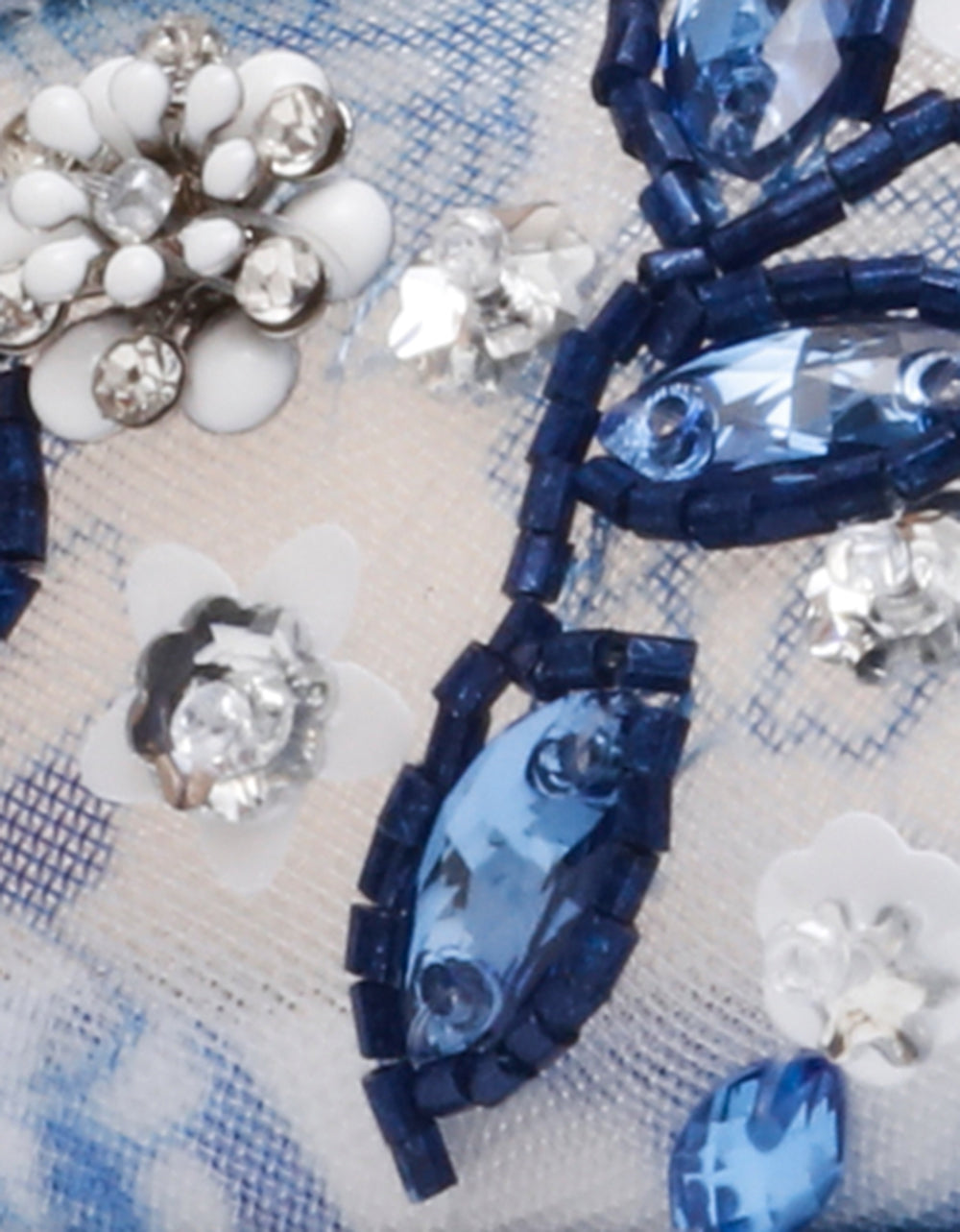 BRODY WHITE/BLUE FLORAL