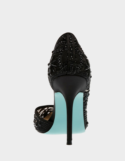 CHIC BLACK - SHOES - Betsey Johnson