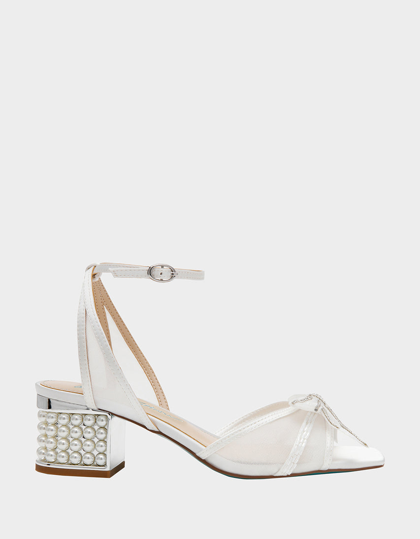 CODY IVORY - SHOES - Betsey Johnson