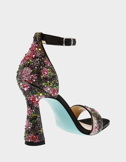 DANI BLACK/PINK FLORAL - SHOES - Betsey Johnson