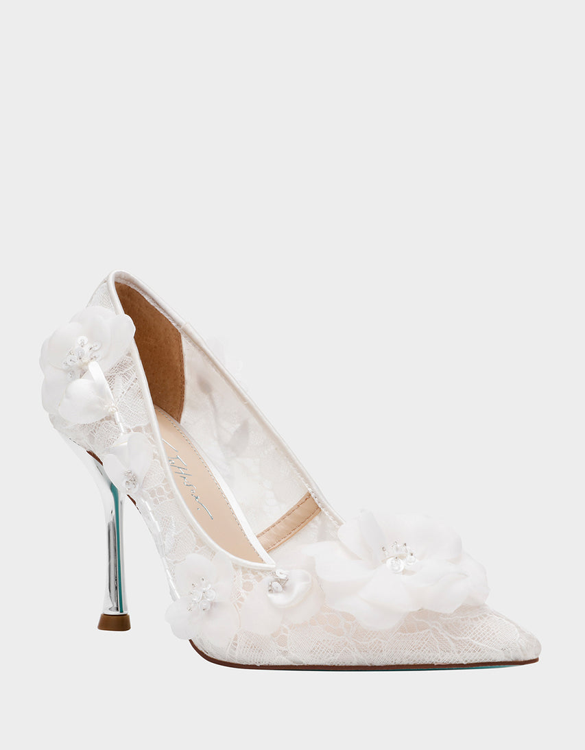 DARCY IVORY - SHOES - Betsey Johnson