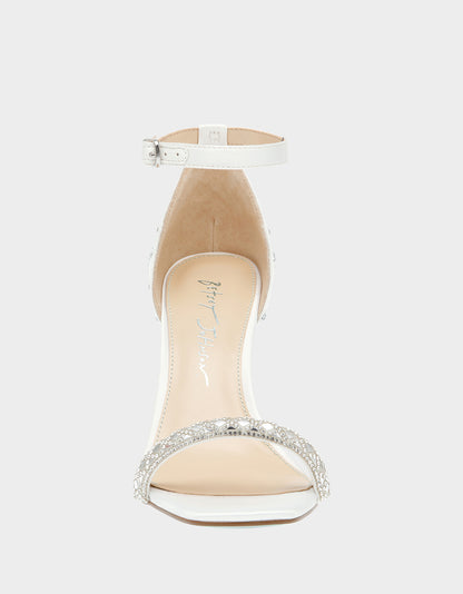 DEAN IVORY - SHOES - Betsey Johnson