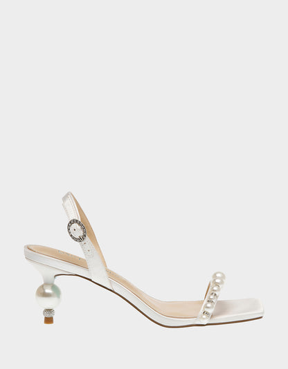 DELTA IVORY - SHOES - Betsey Johnson