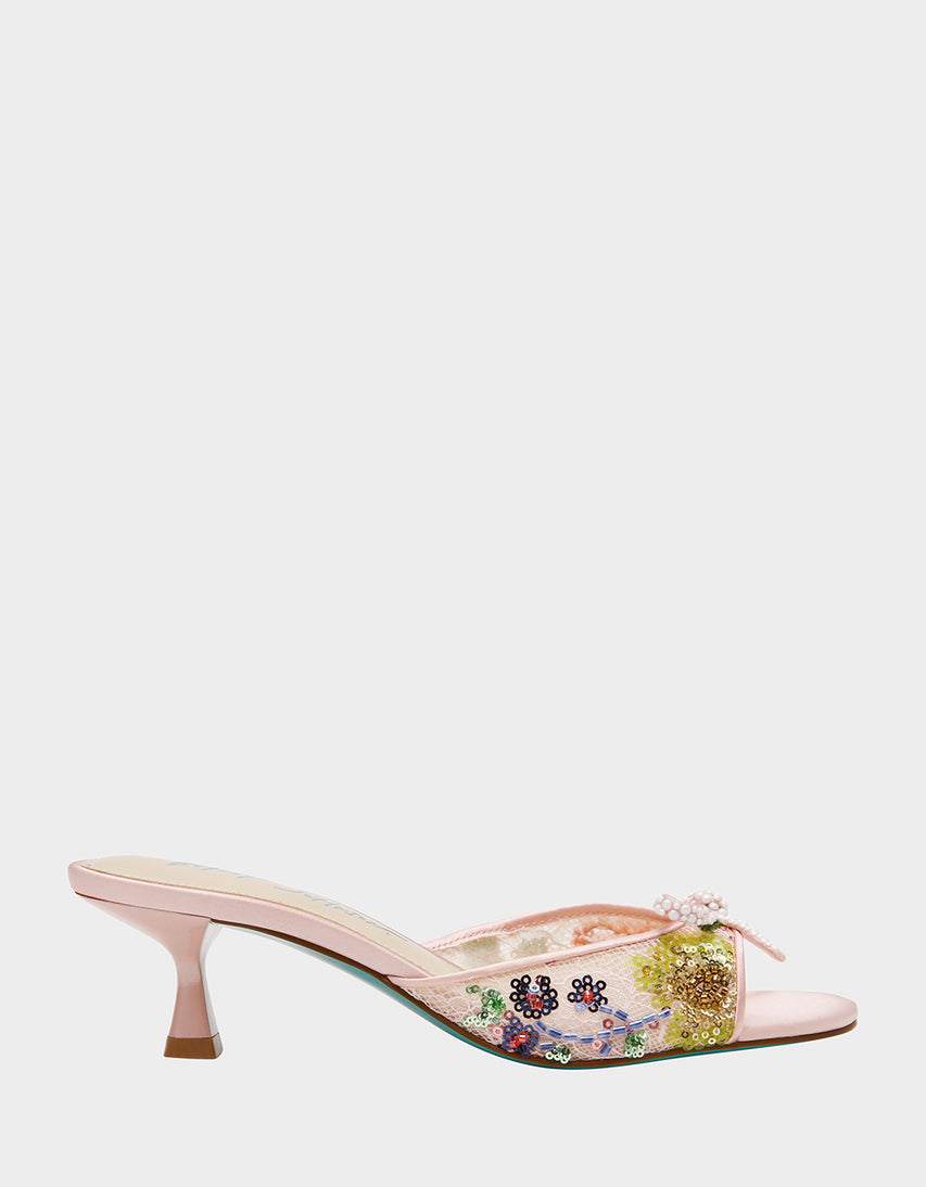 DILON BLUSH - SHOES - Betsey Johnson