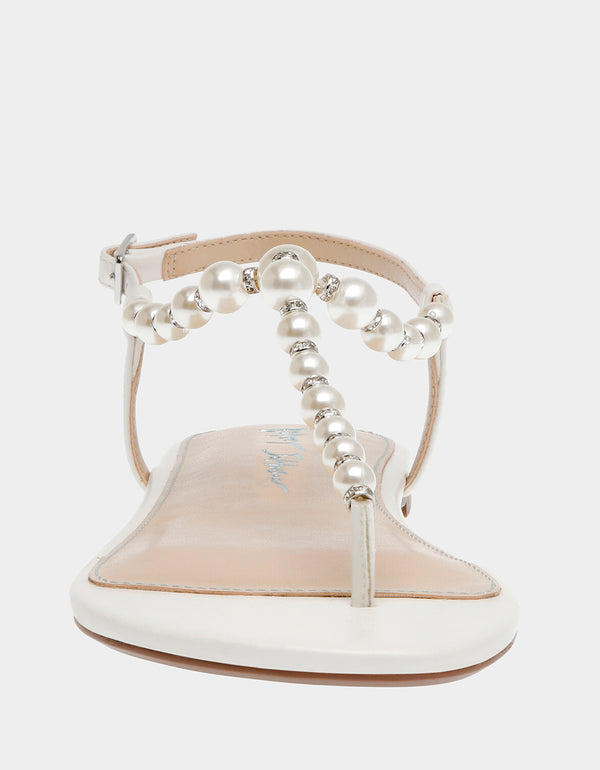 Betsey johnson cheap juno sandal ivory