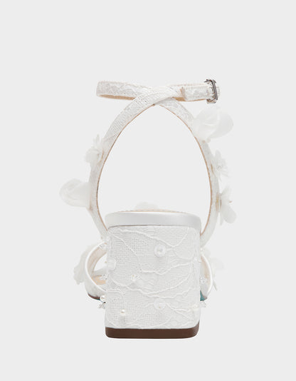 HANAH IVORY - SHOES - Betsey Johnson