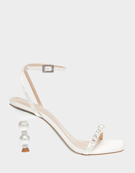 JACY IVORY Pearl Heel  Women's Heels – Betsey Johnson