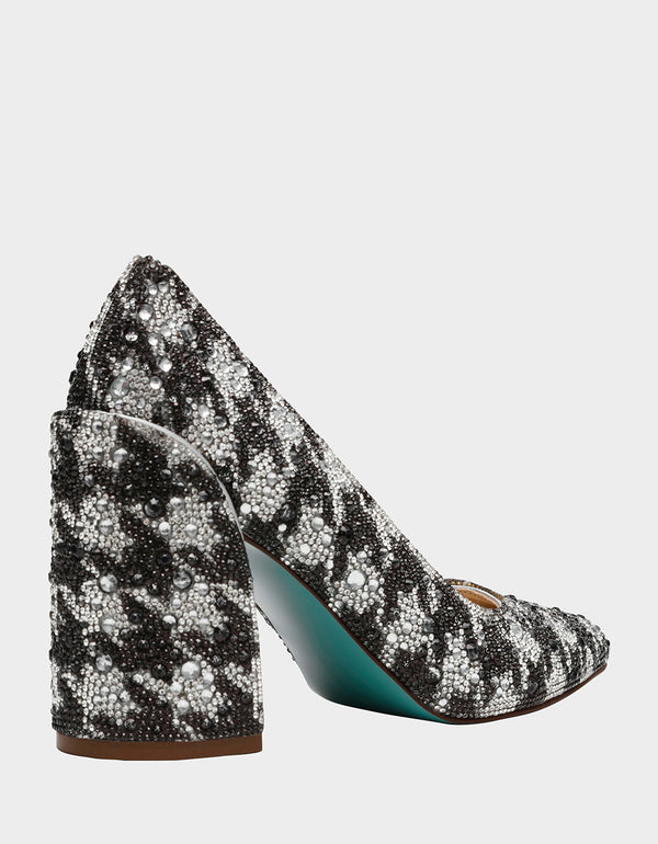 JODY HOUNDSTOOTH - SHOES - Betsey Johnson