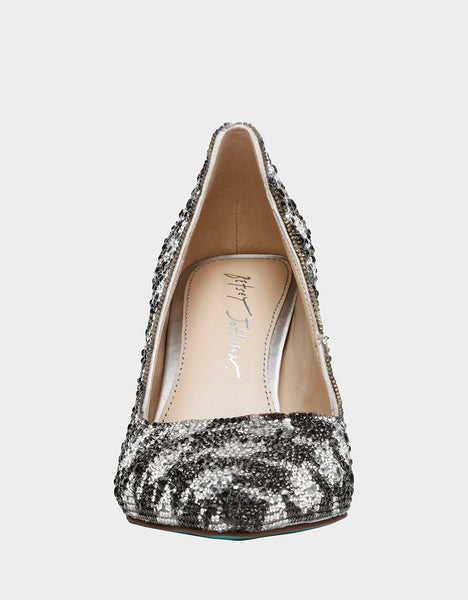 JODY HOUNDSTOOTH - SHOES - Betsey Johnson