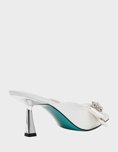 KENA IVORY - SHOES - Betsey Johnson