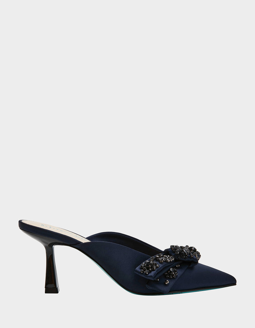 KENA NAVY - SHOES - Betsey Johnson