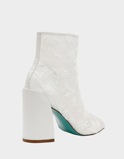 MERRI IVORY - SHOES - Betsey Johnson