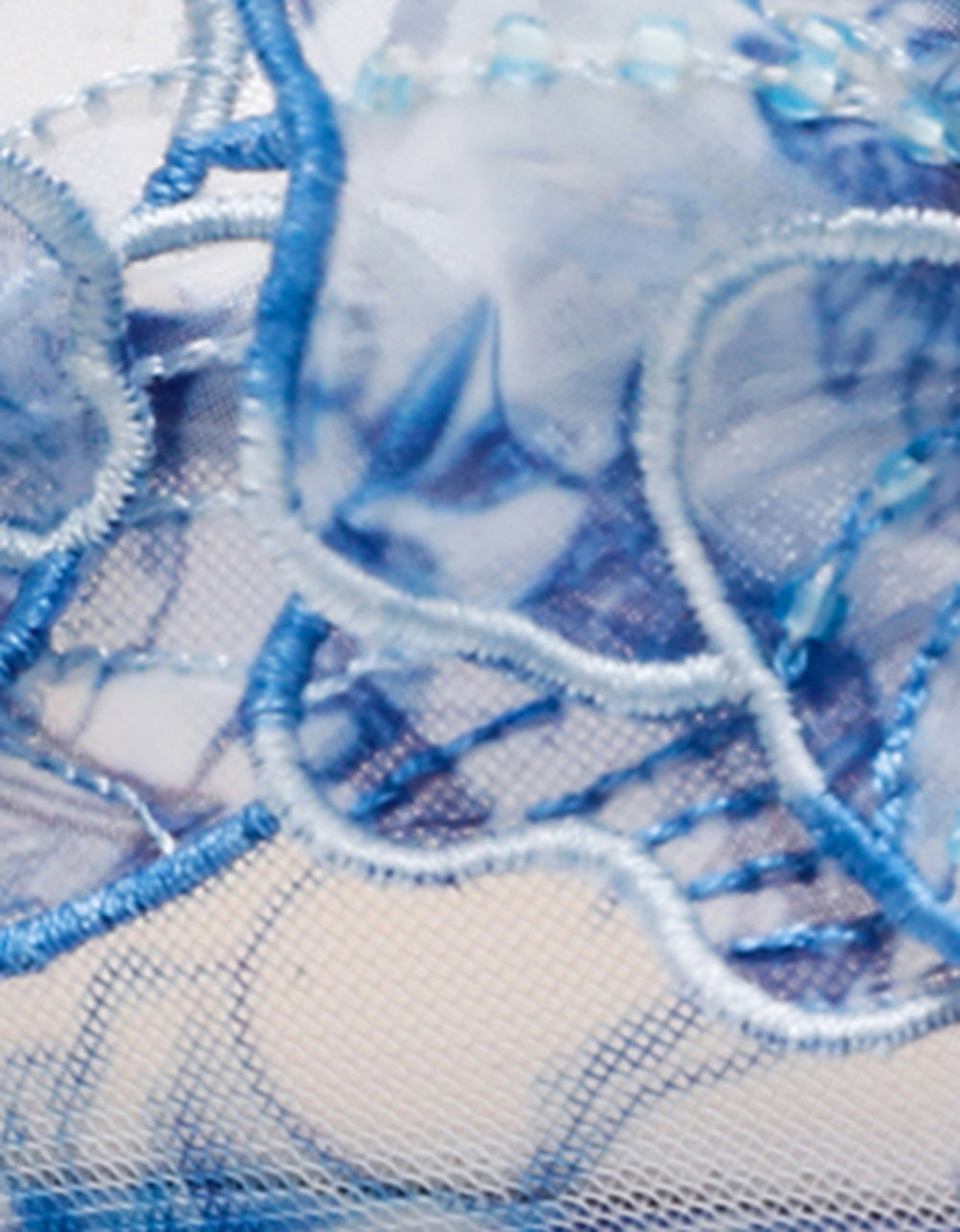 PETRA WHITE/BLUE FLORAL