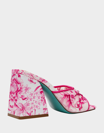 ROO FUCHSIA - SHOES - Betsey Johnson